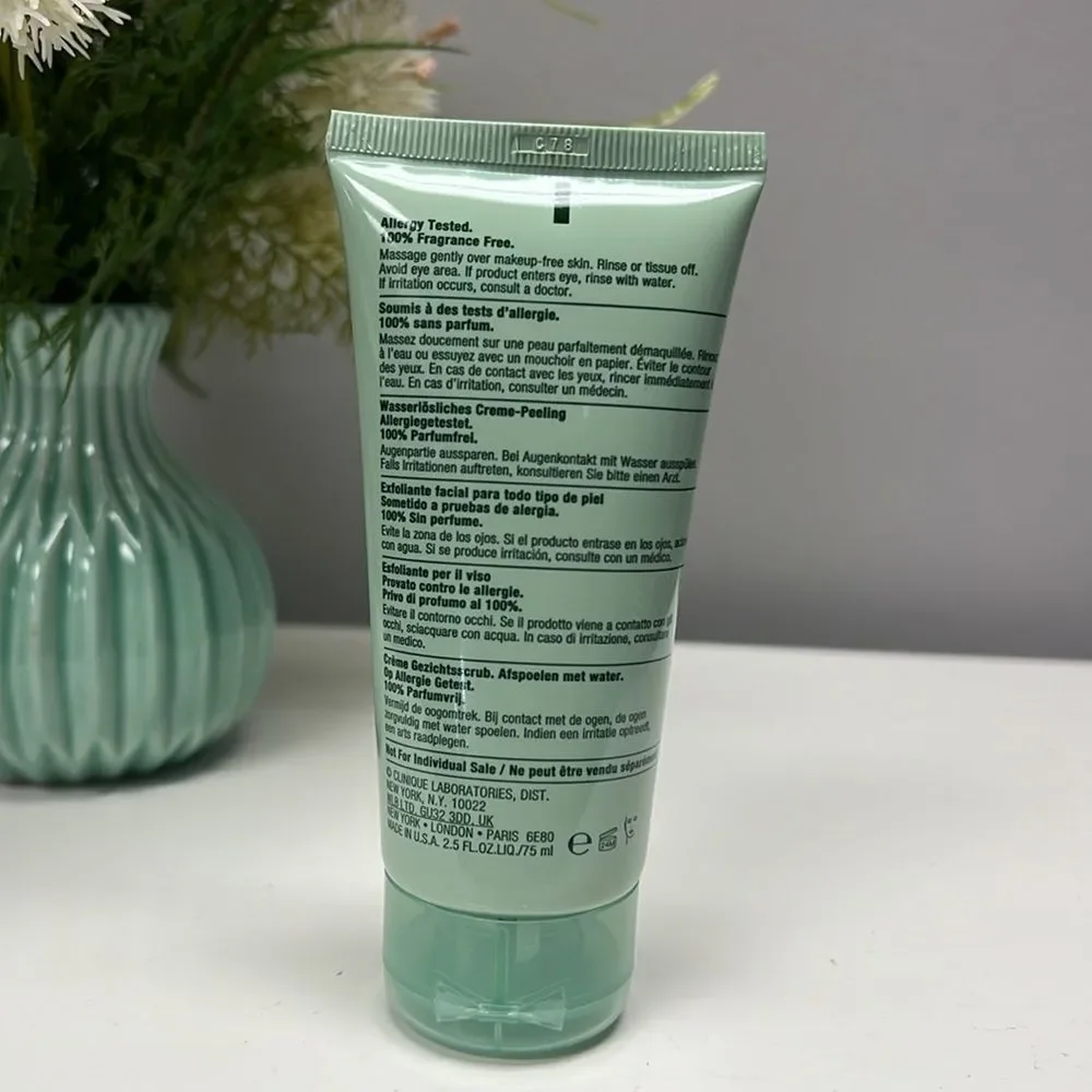 Clinique 7-day scrub cream 2.5 fl. oz. - Picture 2 of 3